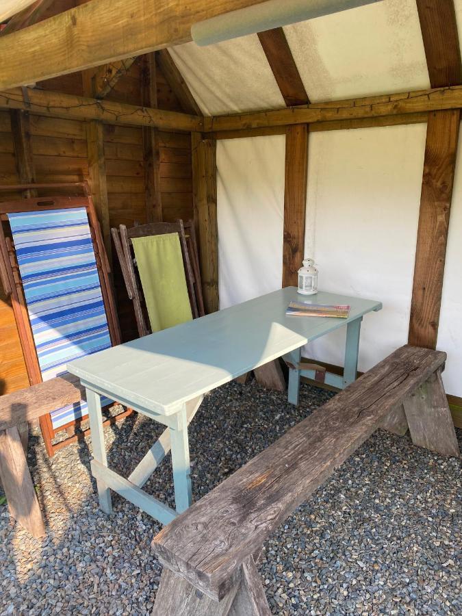 Mill Haven Place Glamping-Yurt 1 Talbenny Buitenkant foto