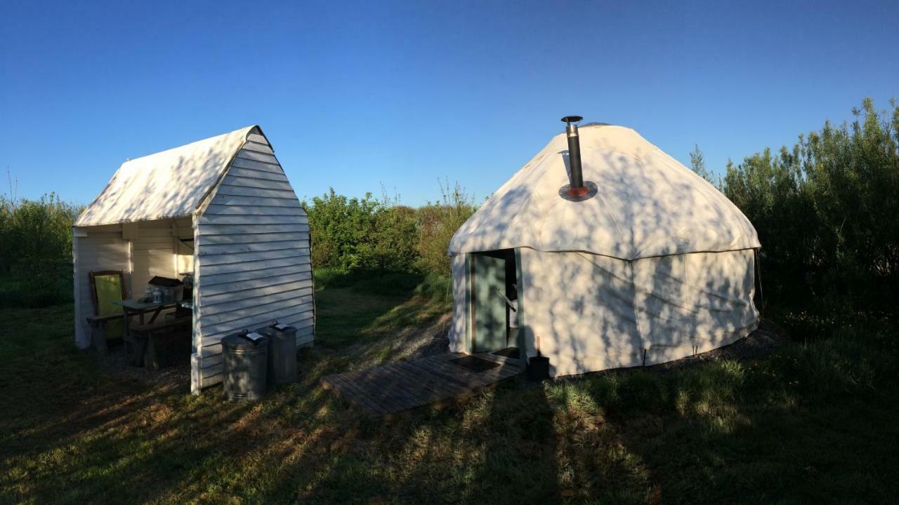 Mill Haven Place Glamping-Yurt 1 Talbenny Buitenkant foto